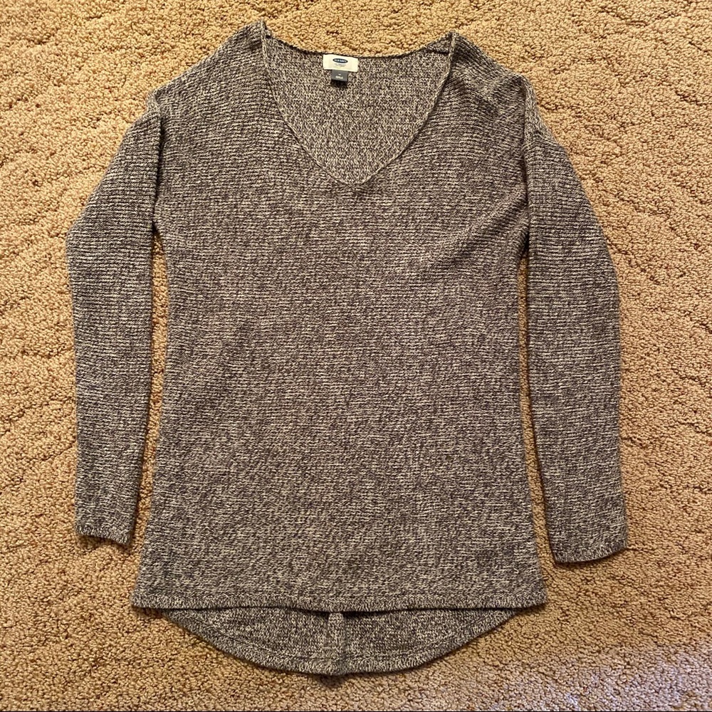 ‼️Old Navy Knit V-Neck Sweater‼️